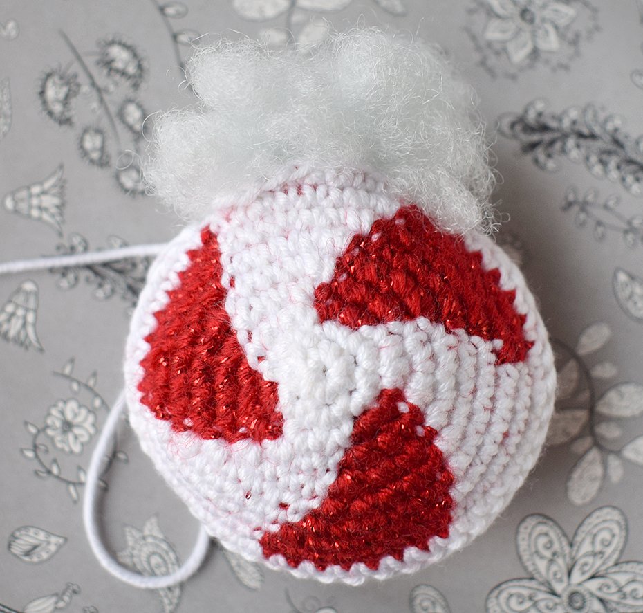 Blog content image for 'Phone stand «Santa's helper»'