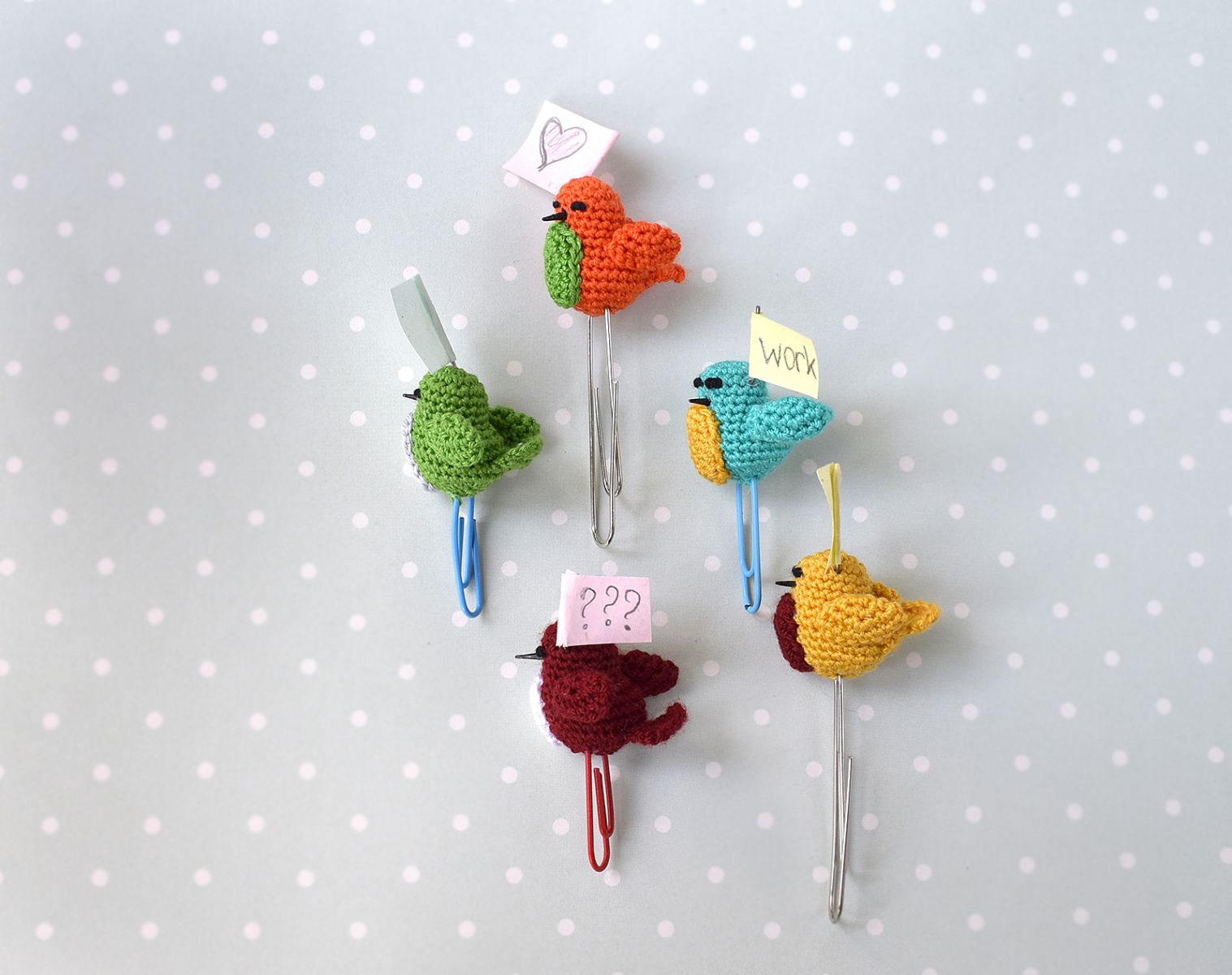 Blog-Inhaltsbild für '"Geschäftsvögel " ist eine Büroklammer für ein Tagebuch.'