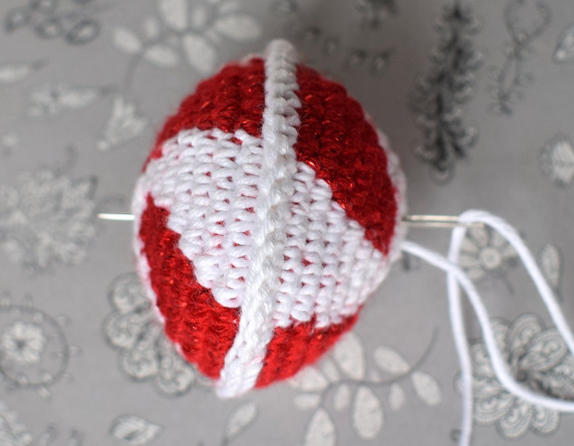 Blog content image for 'Phone stand «Santa's helper»'