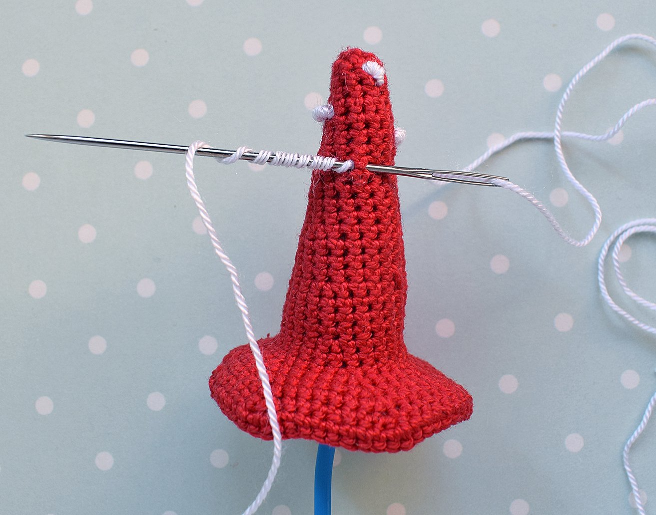 Blog content image for '«Поляна мухоморов» – подставка для колец'