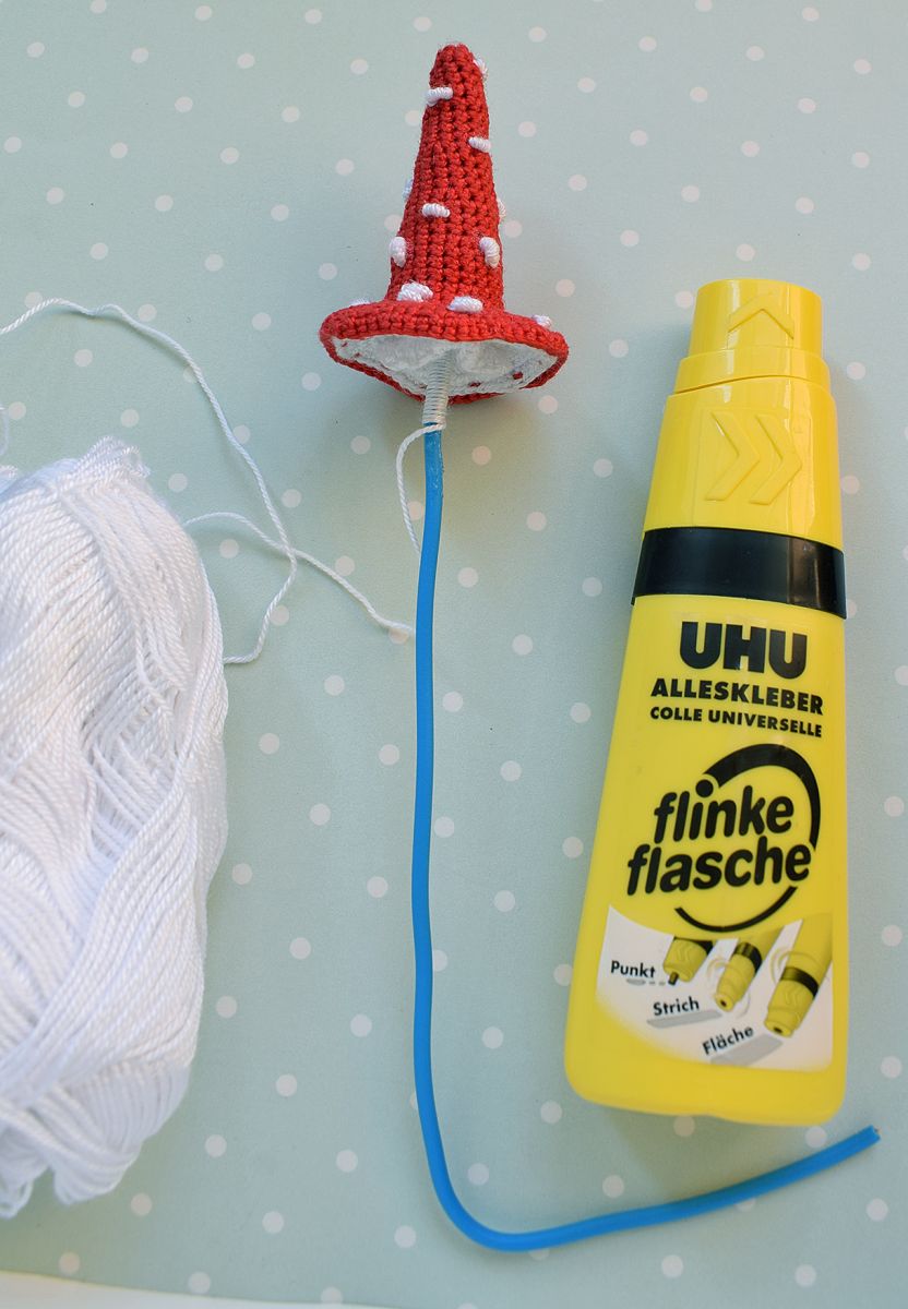 Blog content image for '«Поляна мухоморов» – подставка для колец'