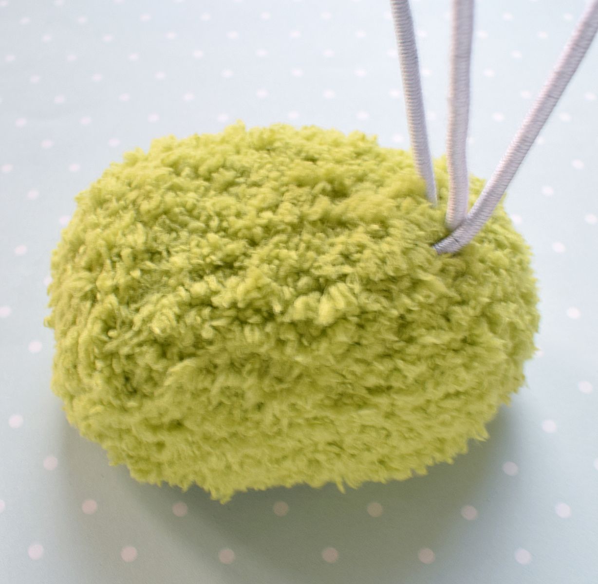 Blog content image for '«Поляна мухоморов» – подставка для колец'