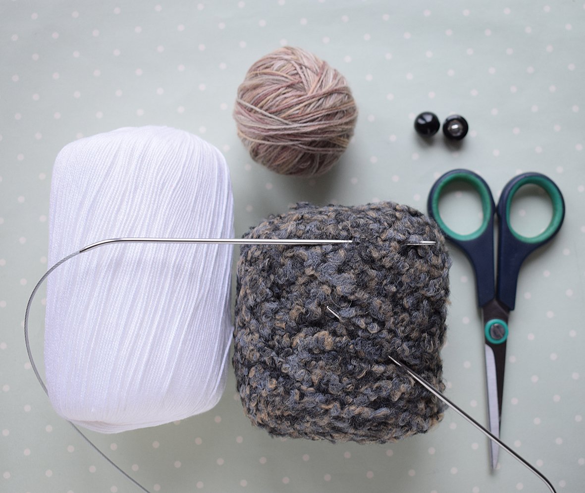 Blog content image for 'Knitting pattern for a "Sheep" cushion'