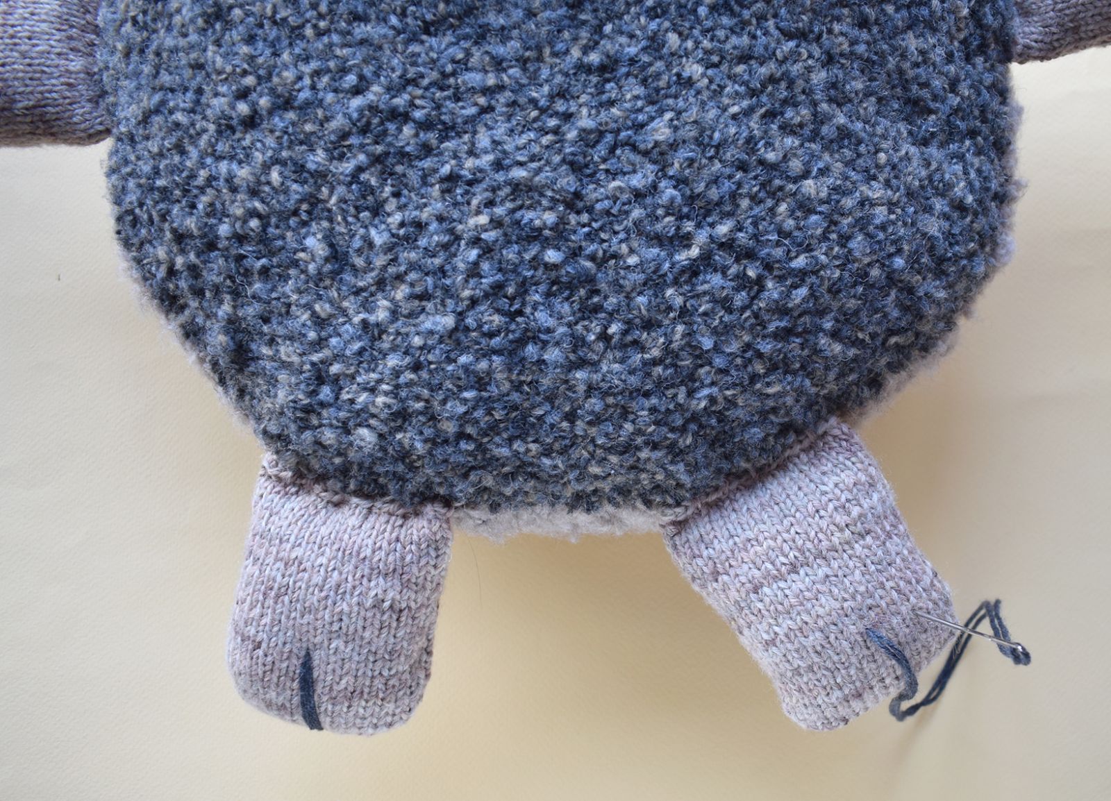 Blog content image for 'Knitting pattern for a "Sheep" cushion'