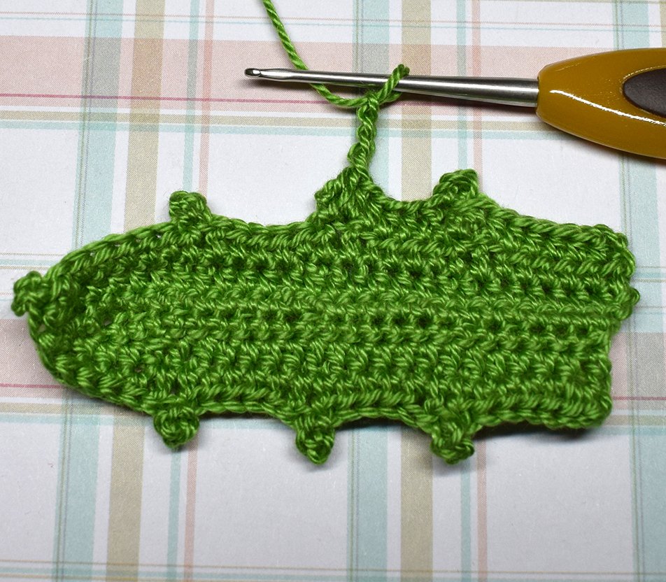 Blog-Inhaltsbild für 'Bärenstiefel - Weihnachtsbroschen'