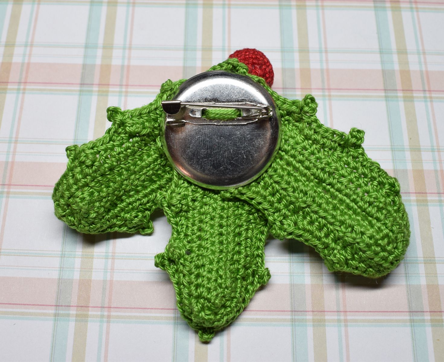 Blog-Inhaltsbild für 'Bärenstiefel - Weihnachtsbroschen'