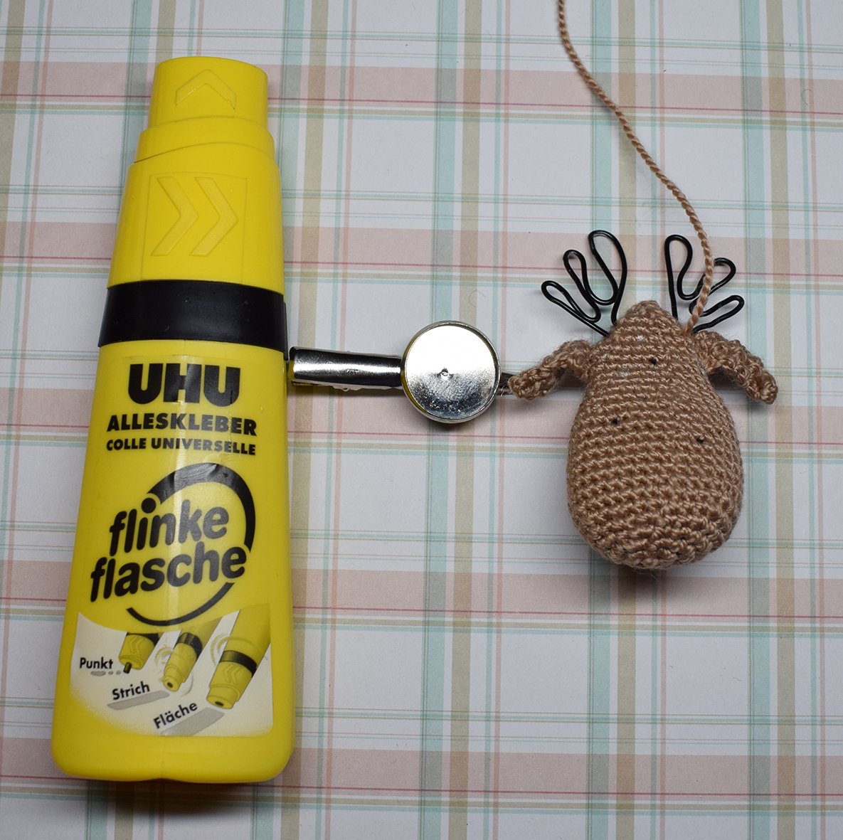 Blog content image for 'Deer - New Year Festive Brooche'