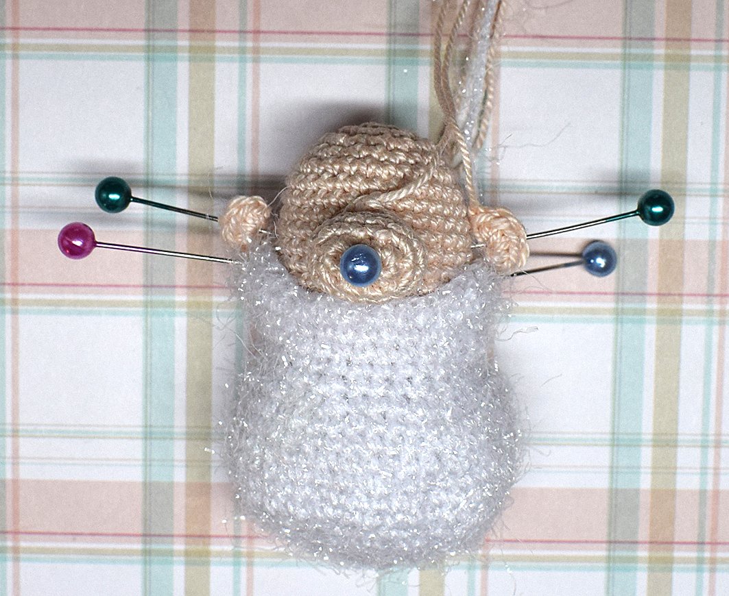 Blog-Inhaltsbild für 'Santa - Weihnachtsbroschen'