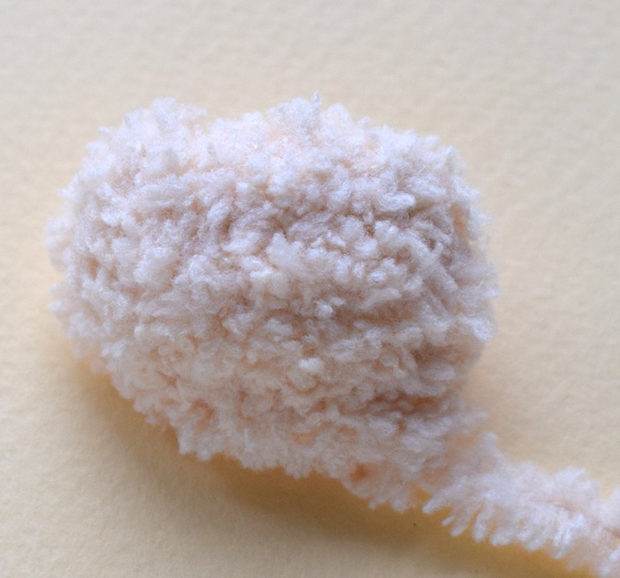 Blog content image for 'Phone stand «Easter lawn» knitted'