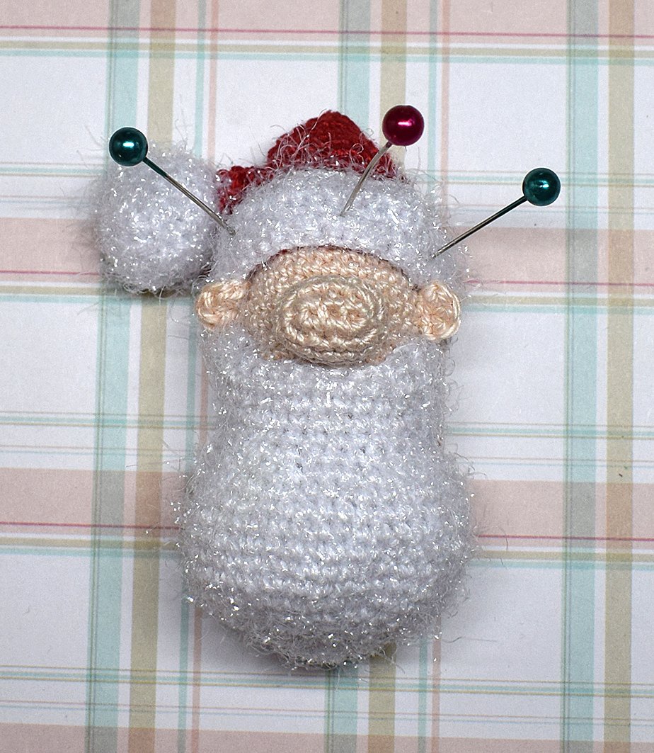 Blog-Inhaltsbild für 'Santa - Weihnachtsbroschen'