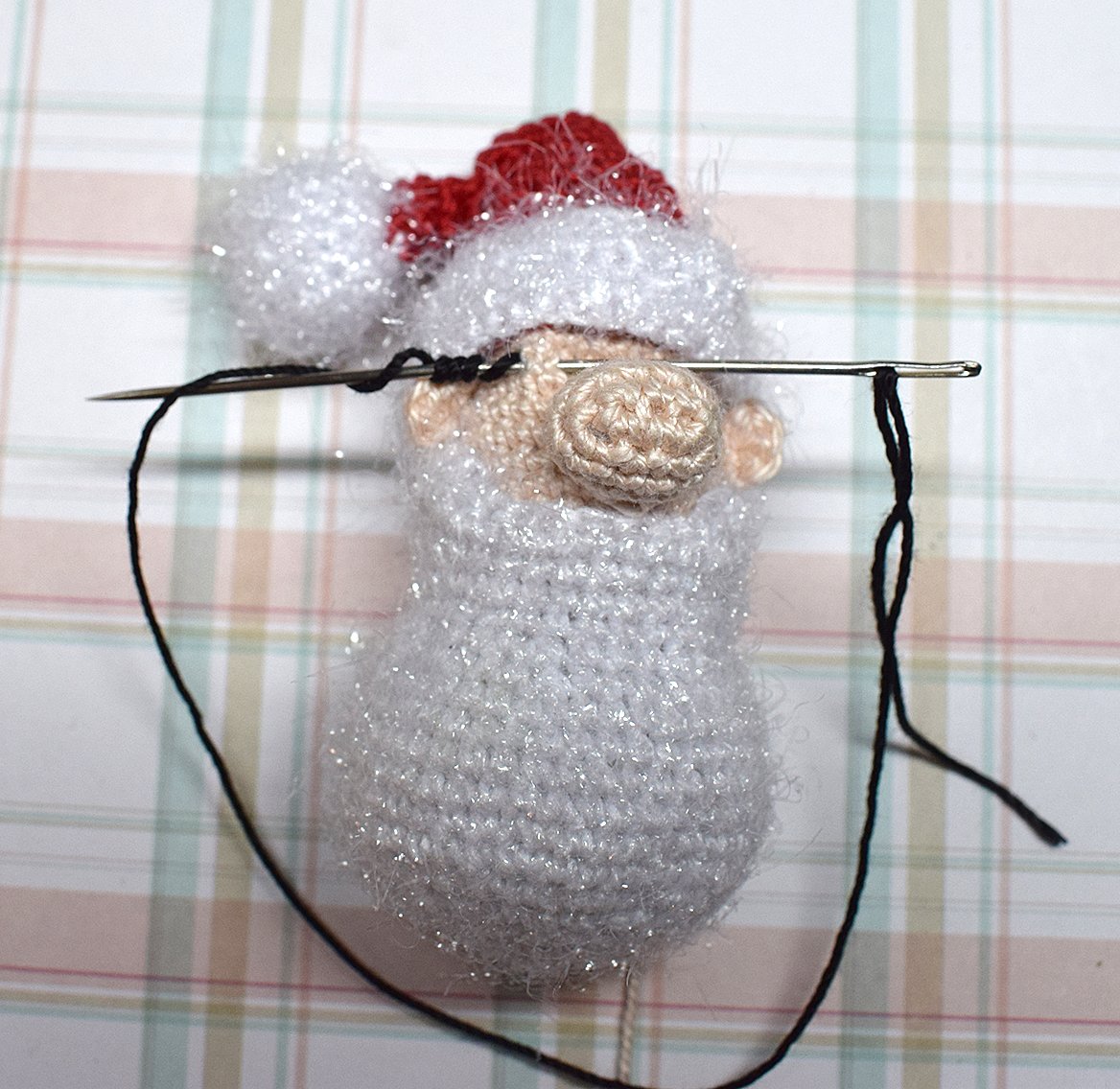 Blog-Inhaltsbild für 'Santa - Weihnachtsbroschen'