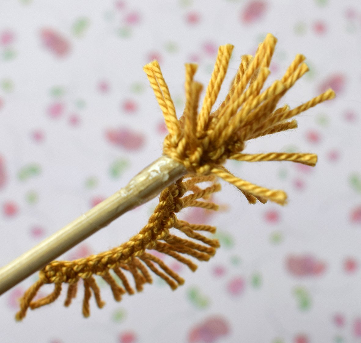 Blog-Inhaltsbild für 'Gehäkelte Fibula Brosche «Das Herz»'