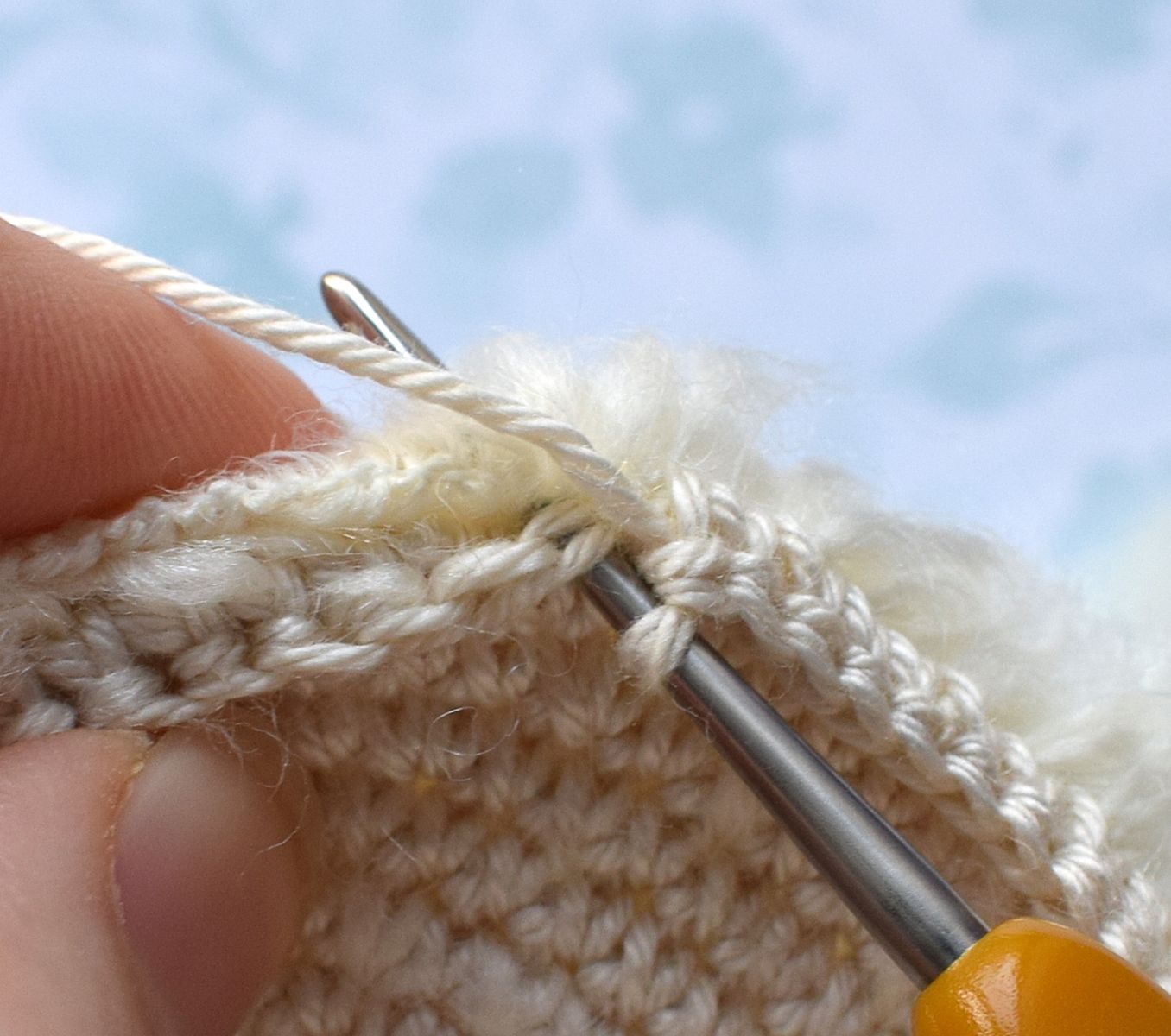 Blog-Inhaltsbild für 'Haarreif flauschige Bärenohren'