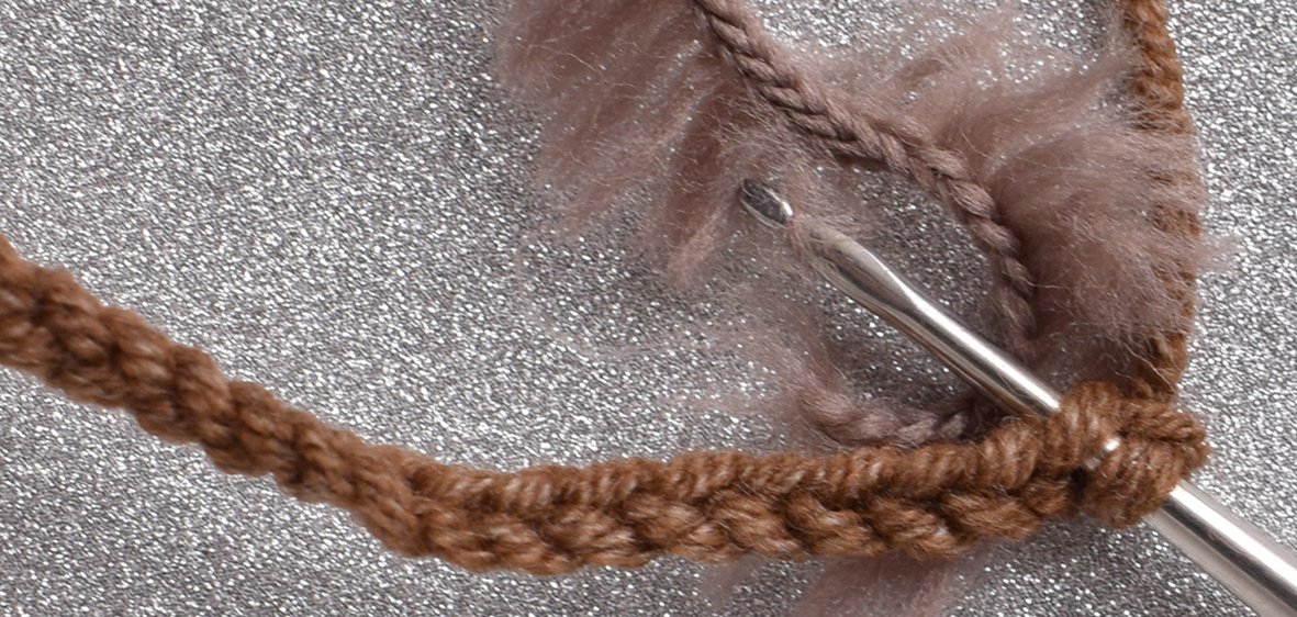 Blog content image for 'Ободок «Рожки рождественского оленя»'