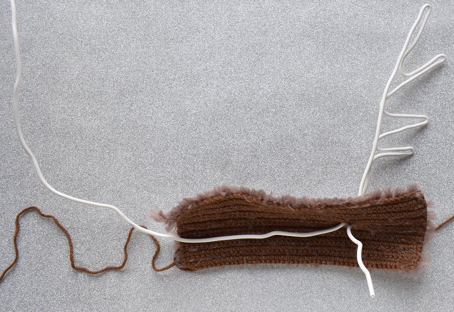 Blog content image for 'Ободок «Рожки рождественского оленя»'