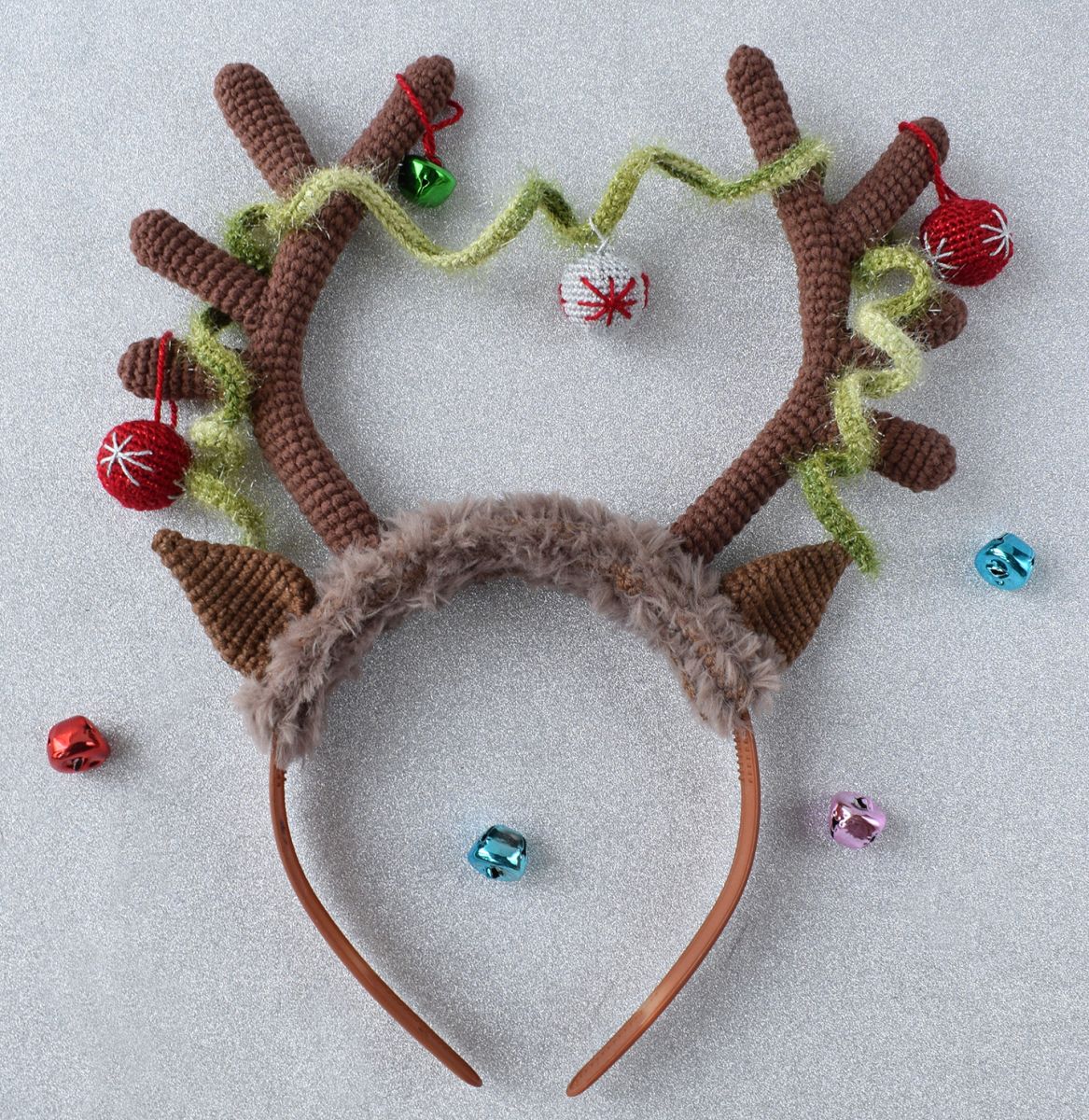 Blog content image for 'Ободок «Рожки рождественского оленя»'