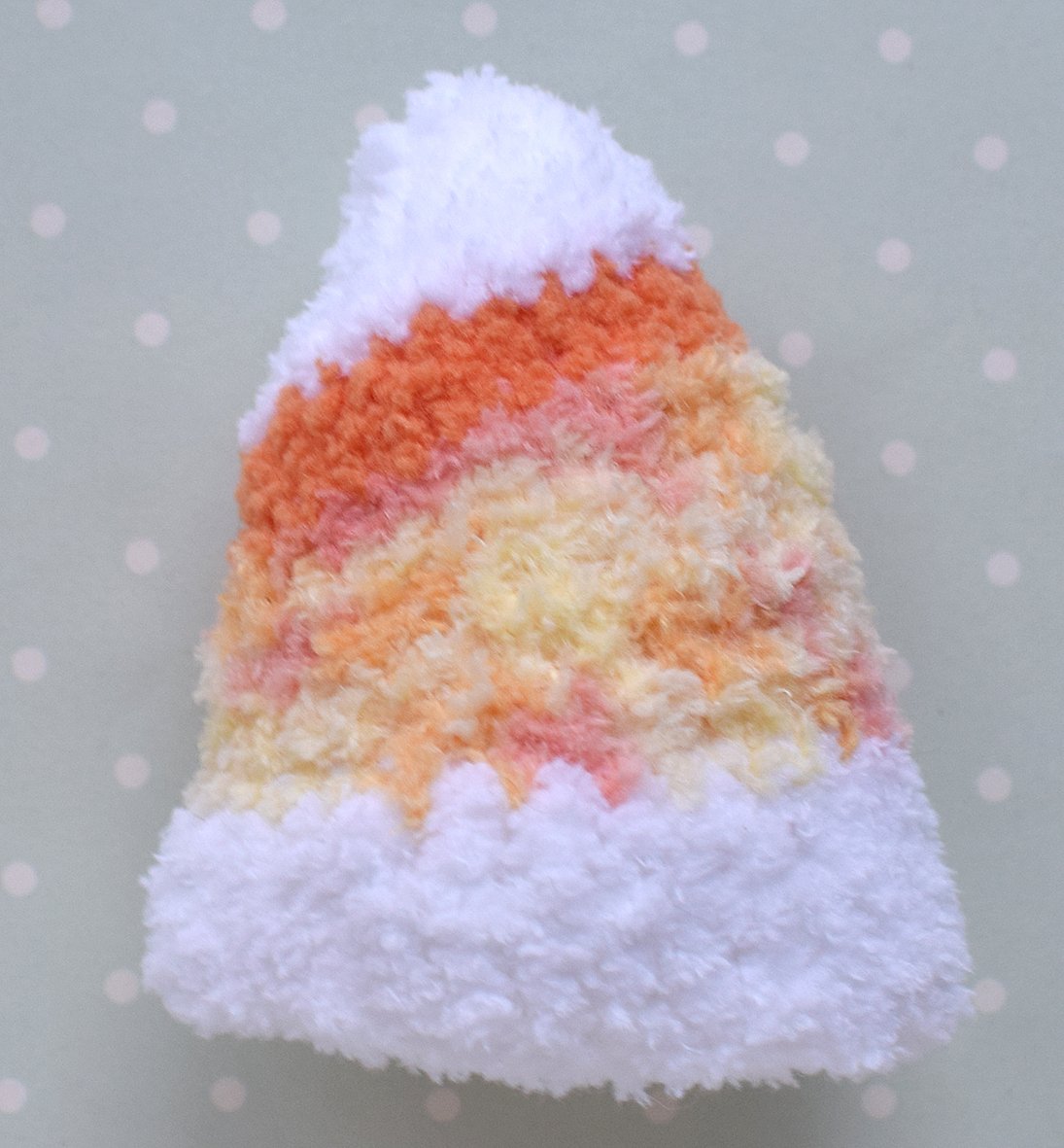 Blog-Inhaltsbild für 'Dekorative "Eisbär" Eierbecher/ Eierwärmer. 2 in 1 - Häkeln + Stricken'