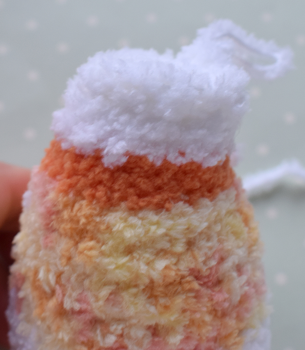 Blog content image for 'Decorative cover for eggs « bear in a sweater ». 2 in 1 - crochet + knitting'