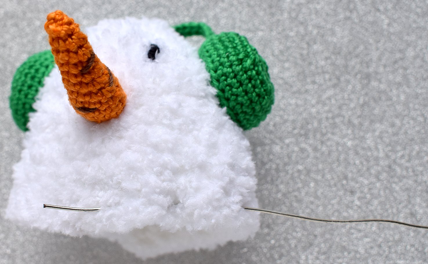 Blog content image for 'Декоративный чехол для яиц «снеговик»'