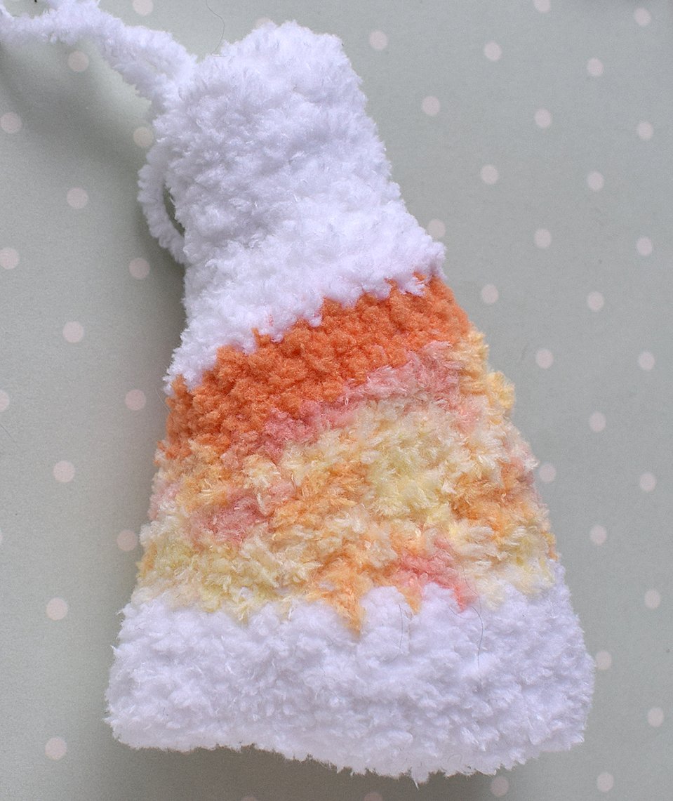 Blog-Inhaltsbild für 'Dekorative "Eisbär" Eierbecher/ Eierwärmer. 2 in 1 - Häkeln + Stricken'