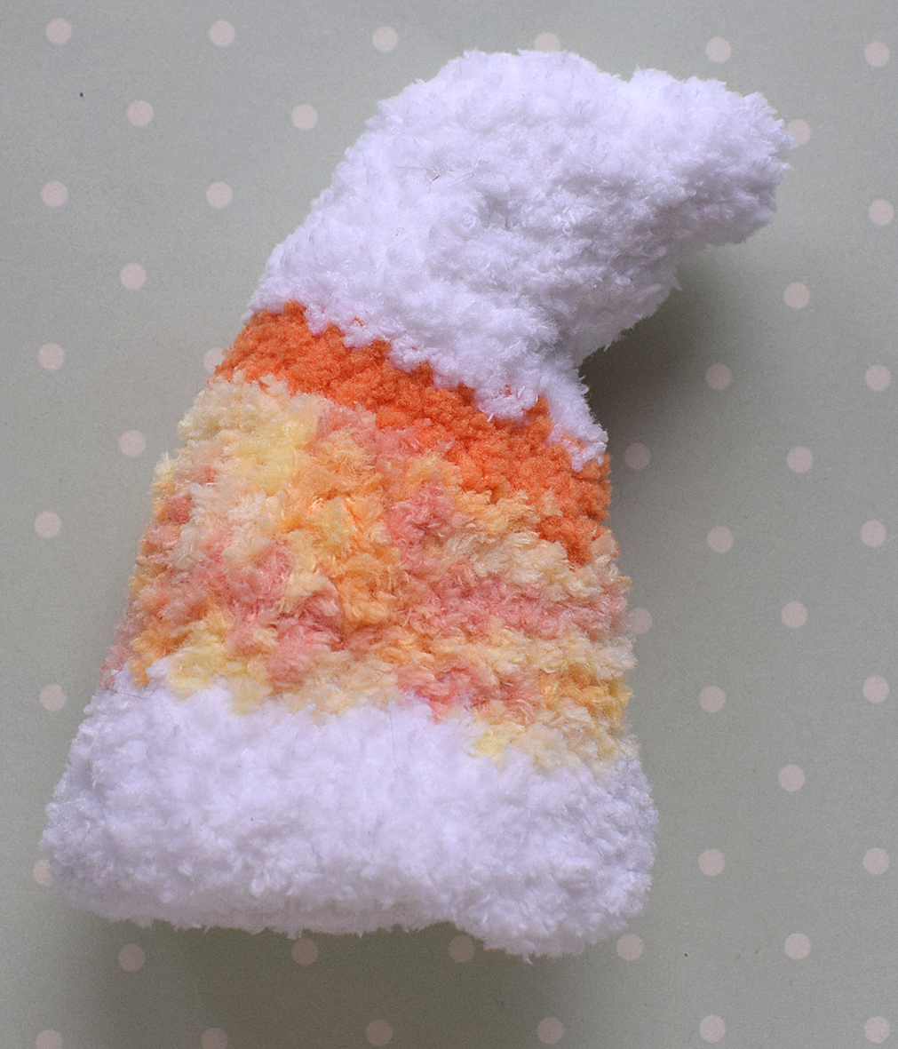 Blog content image for 'Decorative cover for eggs « bear in a sweater ». 2 in 1 - crochet + knitting'