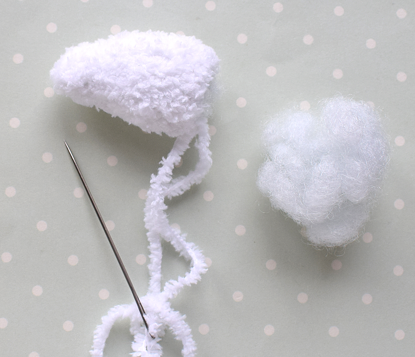 Blog content image for 'Decorative cover for eggs « bear in a sweater ». 2 in 1 - crochet + knitting'