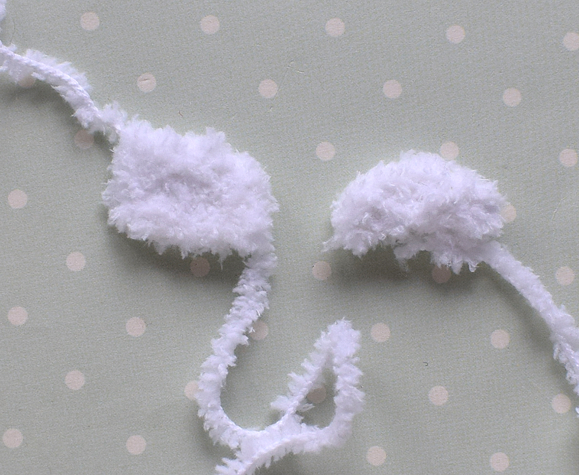 Blog content image for 'Decorative cover for eggs « bear in a sweater ». 2 in 1 - crochet + knitting'