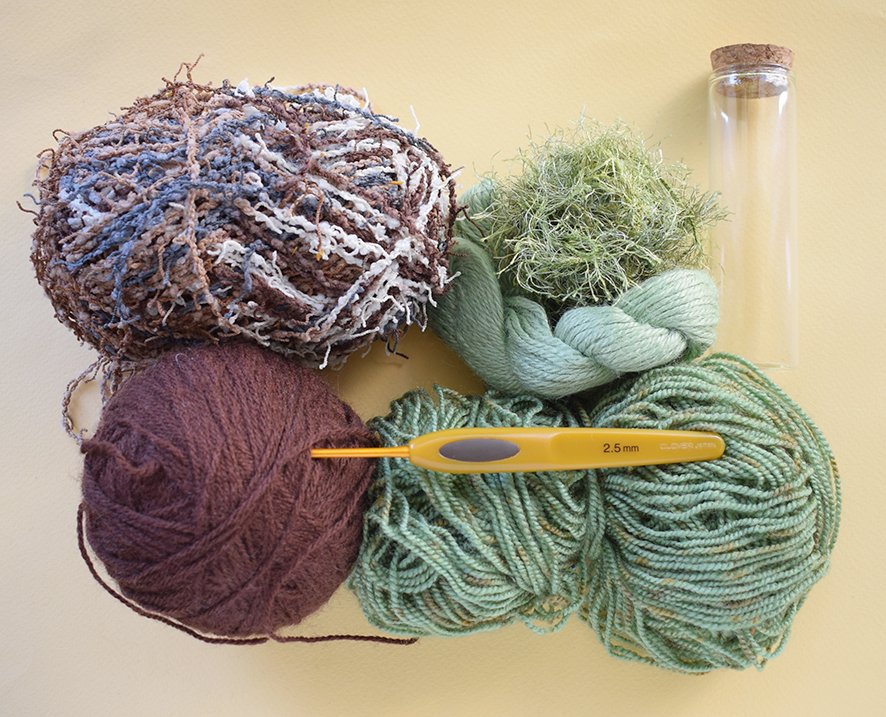 Blog content image for 'Interior vase «meadow» Crochet'