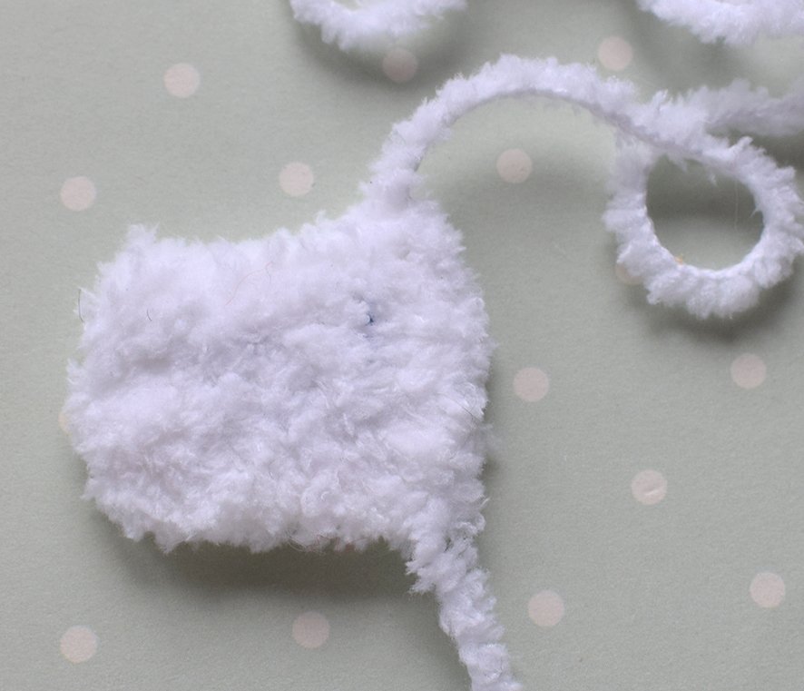 Blog-Inhaltsbild für 'Dekorative "Pinguin" Eierbecher/ Eierwärmer. 2 in 1 - Häkeln + Stricken'