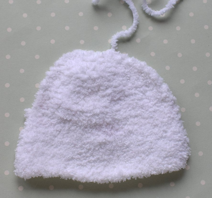 Blog-Inhaltsbild für 'Dekorative "Pinguin" Eierbecher/ Eierwärmer. 2 in 1 - Häkeln + Stricken'