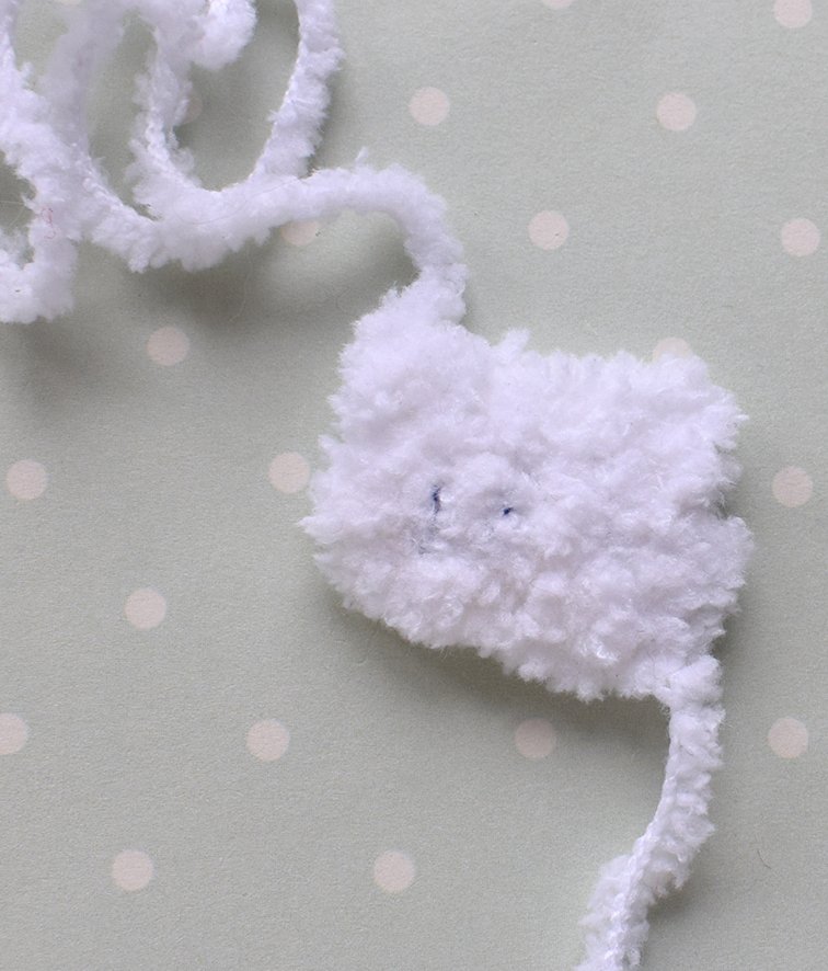 Blog-Inhaltsbild für 'Dekorative "Pinguin" Eierbecher/ Eierwärmer. 2 in 1 - Häkeln + Stricken'