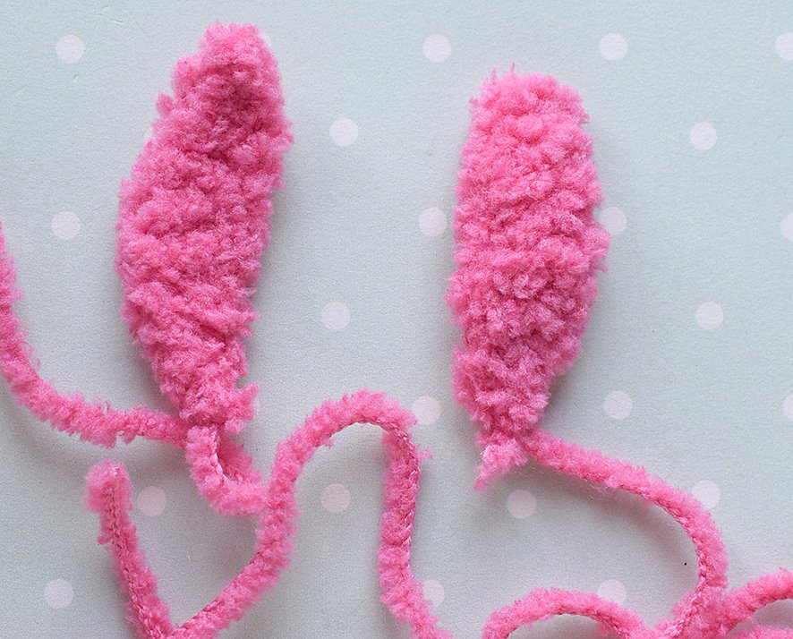 Blog content image for 'The Easter Bunny. 2 in 1 - crochet + knitting'