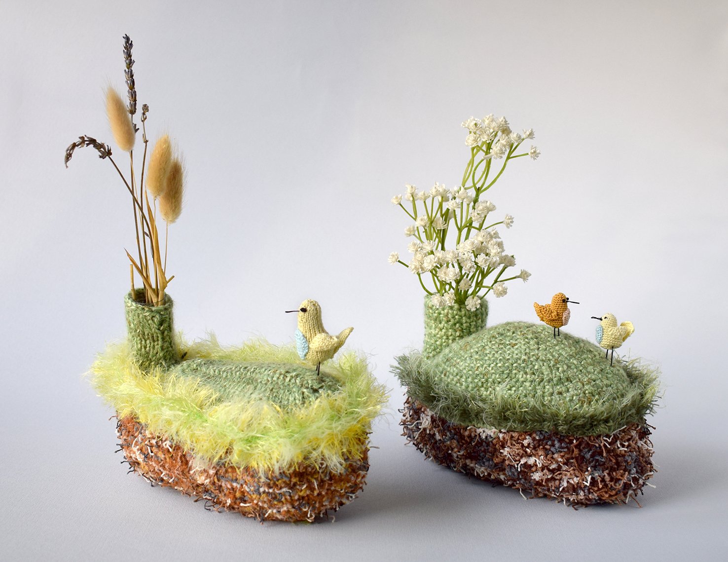 Blog content image for 'Interior vase «meadow» knitted'