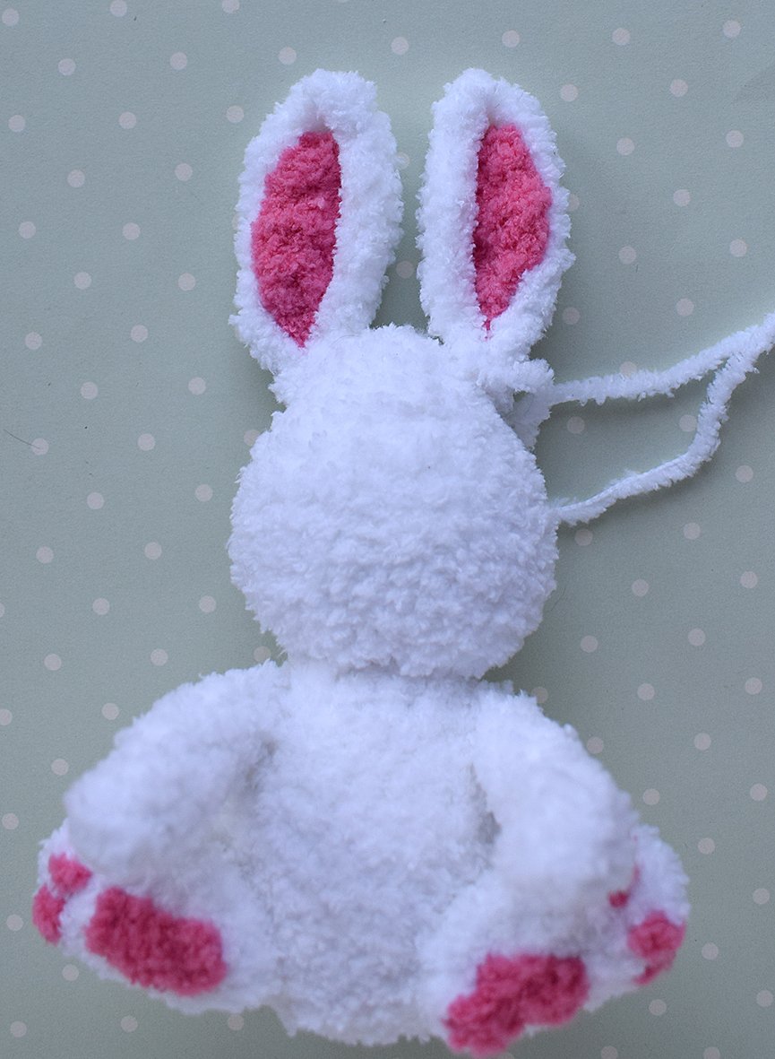 Blog content image for 'The Easter Bunny. 2 in 1 - crochet + knitting'