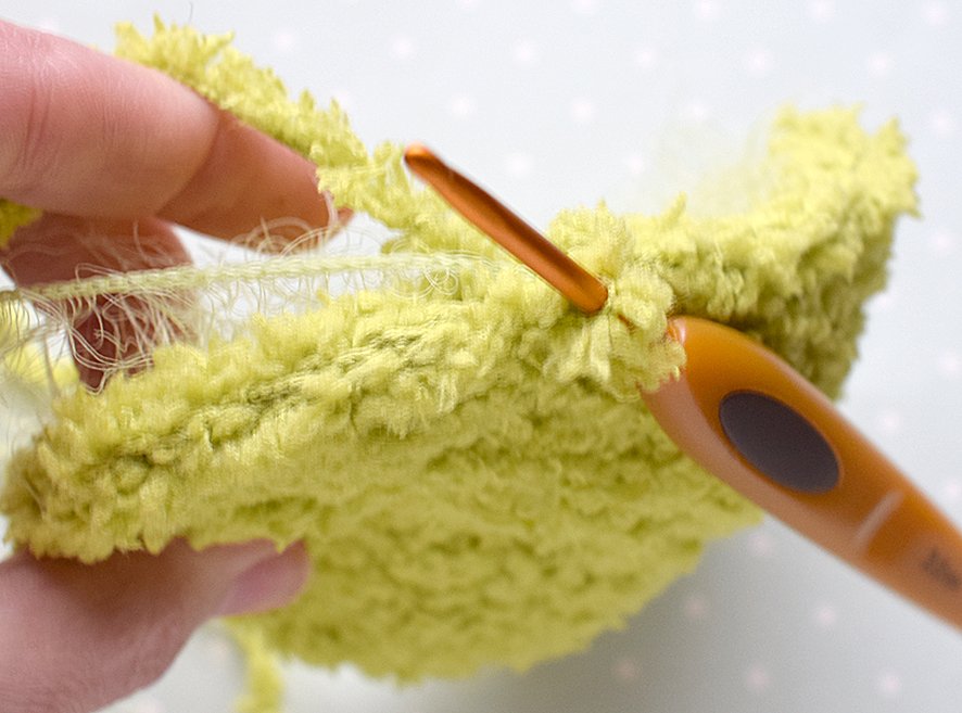 Blog content image for 'The Easter Bunny. 2 in 1 - crochet + knitting'