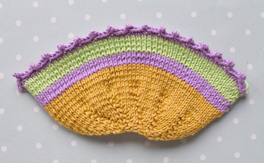 Blog content image for 'The Easter Bunny. 2 in 1 - crochet + knitting'