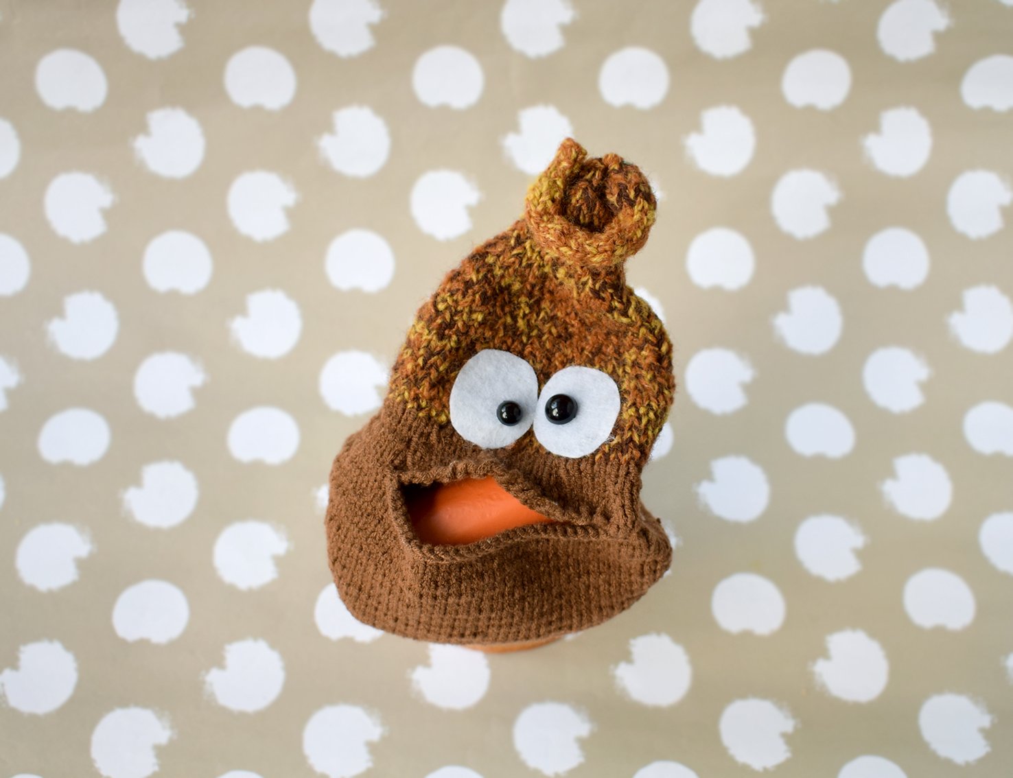 Blog-Inhaltsbild für 'Gestrickter Halter für Hundekotbeutel'