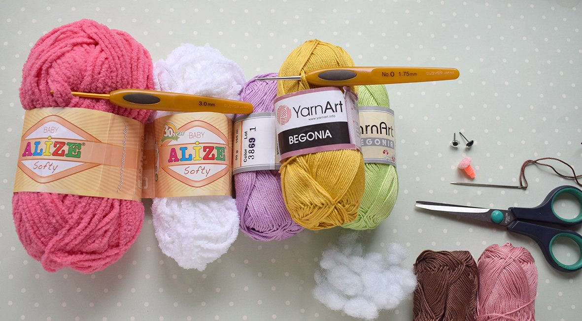 Blog content image for 'The Easter Bunny. 2 in 1 - crochet + knitting'