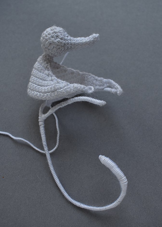 Blog-Inhaltsbild für 'Gratis Häkelanleitung Ohrklemme für Halloween: „Das Hundegespenst“'