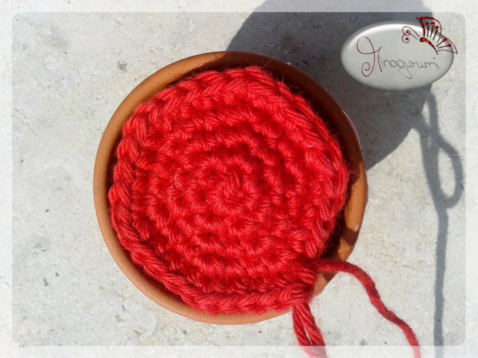 Blog-Inhaltsbild für 'Gehäkeltes Nadelkissen - Resteverwertung'