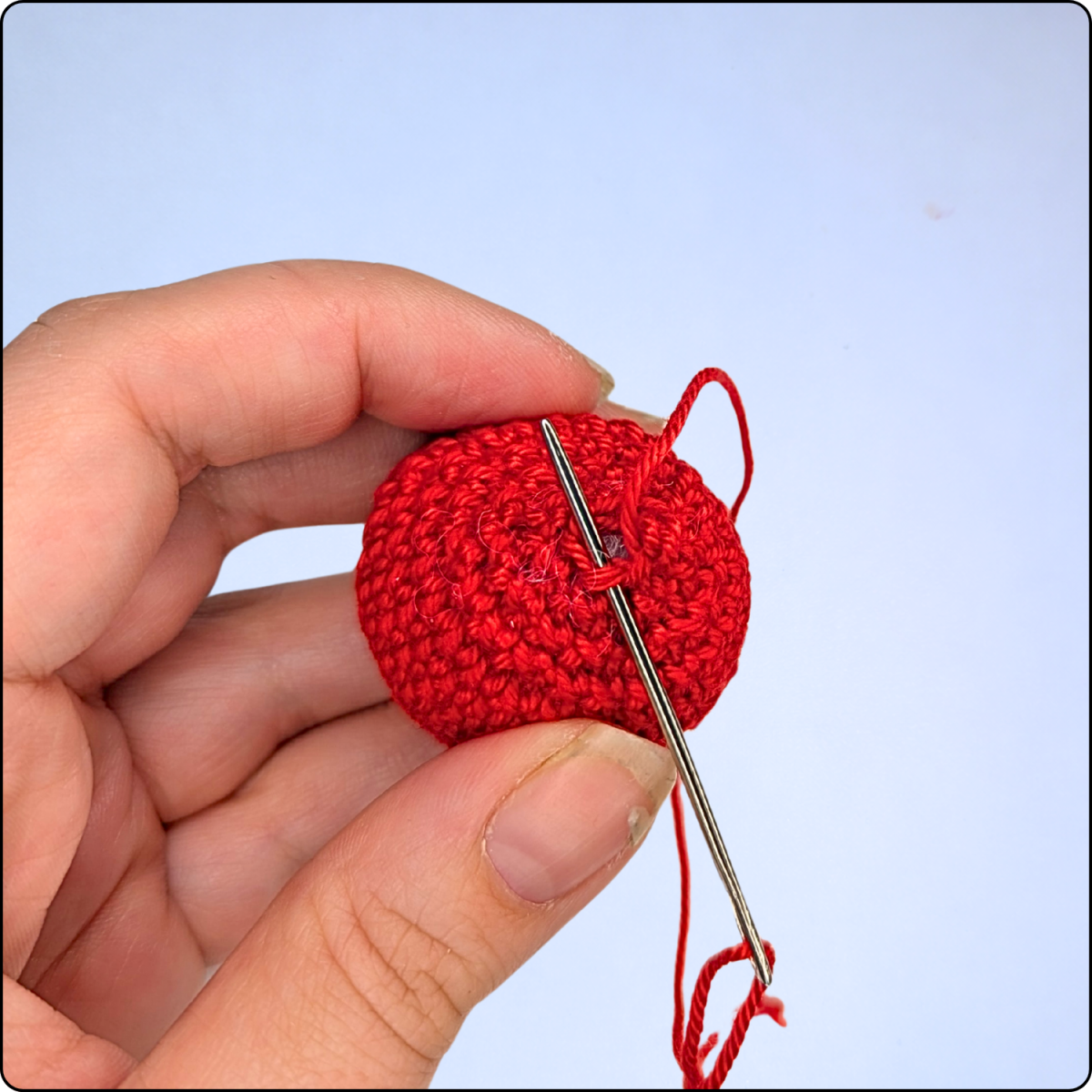 Blog-Inhaltsbild für 'Kostenlose Häkelanleitung: Schlüsselanhänger Erdbeere'