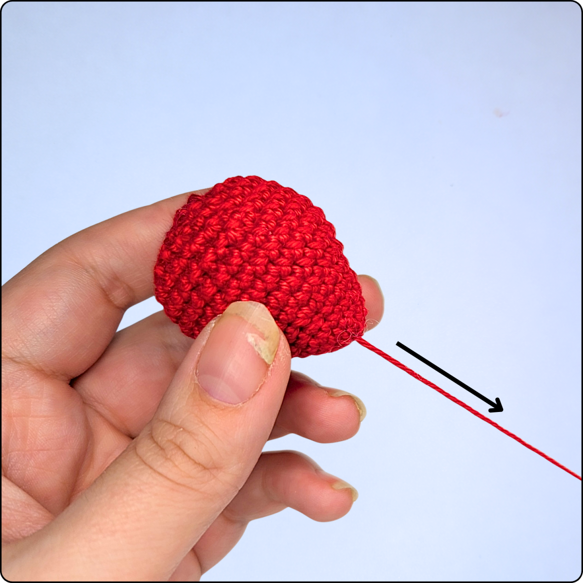 Blog-Inhaltsbild für 'Kostenlose Häkelanleitung: Schlüsselanhänger Erdbeere'