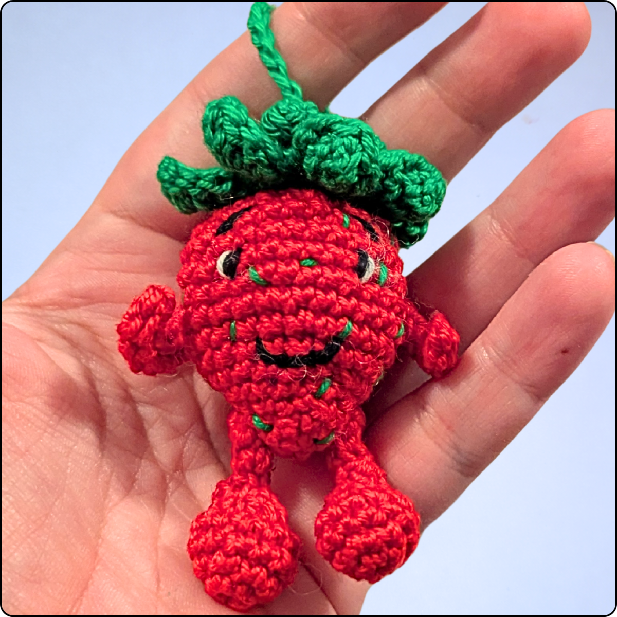 Blog-Inhaltsbild für 'Kostenlose Häkelanleitung: Schlüsselanhänger Erdbeere'