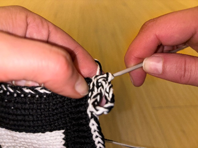 Blog-Inhaltsbild für 'Topflappen stricken im Doubleface Muster – Gratis Anleitung mit Hasenmotiv (auch als Waschlappen oder Schmusetuch geeignet)'