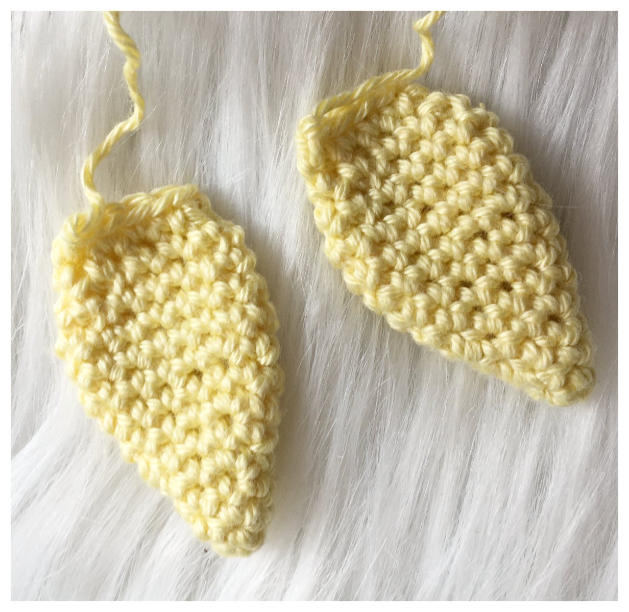 Blog-Inhaltsbild für 'Kükenpaar Emilia und Emil, kostenlose Häkelanleitung von Wolldiamant'