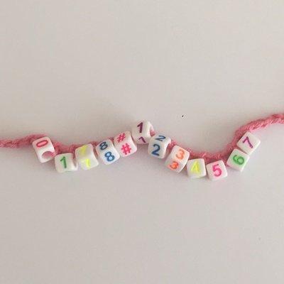 Blog-Inhaltsbild für 'Notfallarmband mit Telefonnummer häkeln'