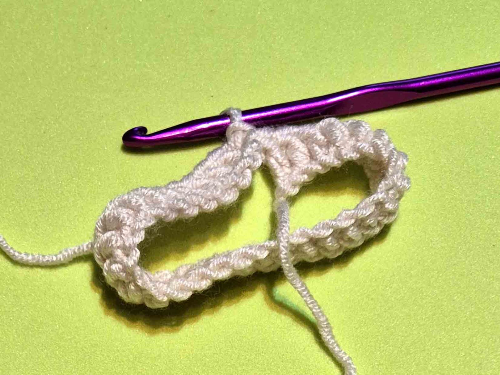 Das Bild zeigt, wie die Reihe zur Runde geschlossen wird.