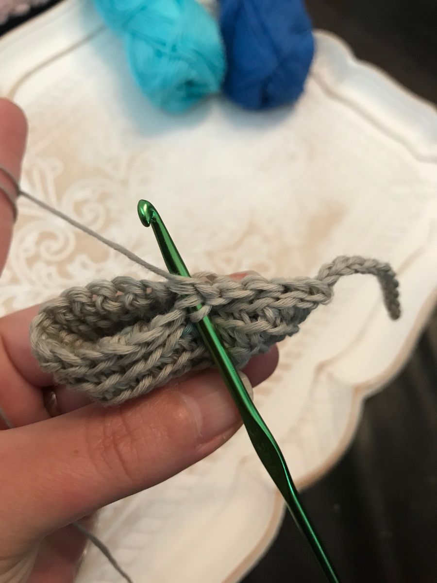 Blog-Inhaltsbild für 'Schlüsselanhänger aus Wollresten häkeln'