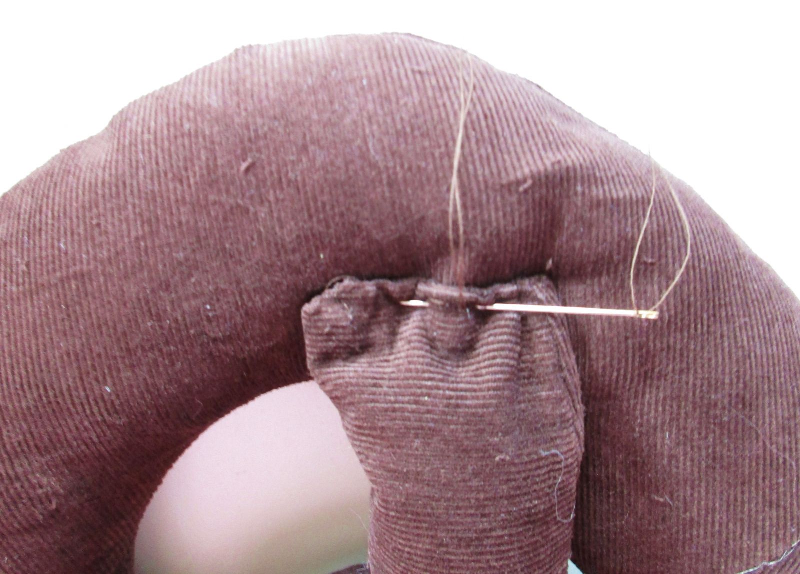 Blog-Inhaltsbild für 'Brezel - Spaß zum Oktoberfest! Wies`n Zeit ist angebrochen Nähe Dir die schönsten Brez`n selbst! Nähanleitung + Schnittmuster drei Größen Freebook'