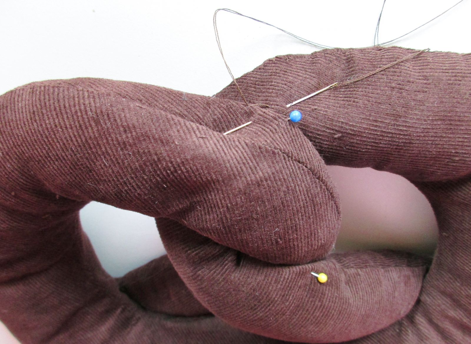 Blog-Inhaltsbild für 'Brezel - Spaß zum Oktoberfest! Wies`n Zeit ist angebrochen Nähe Dir die schönsten Brez`n selbst! Nähanleitung + Schnittmuster drei Größen Freebook'